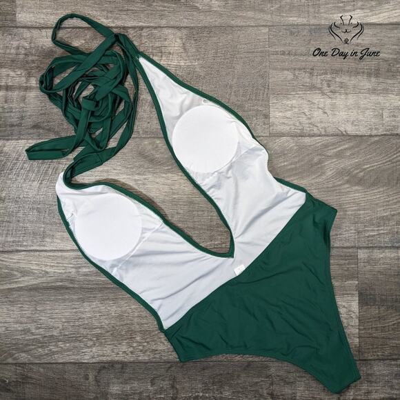 Sweatyrocks Deep V Strappy One Piece Swimsuit Size L - Picture 3 of 3